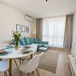 Myflat Golden Coast Panorama *