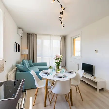 아파트 Myflat Golden Coast Panorama *