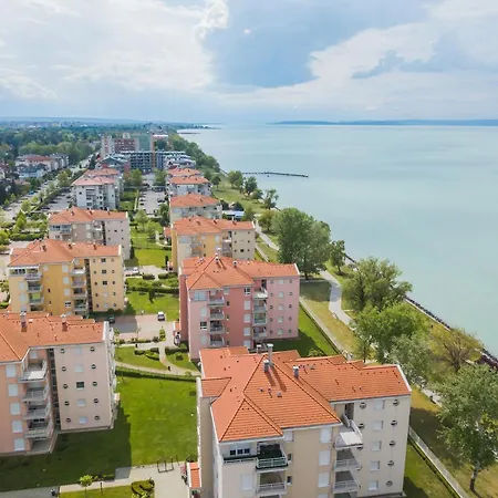 Apartment Myflat Golden Coast Panorama Siofok