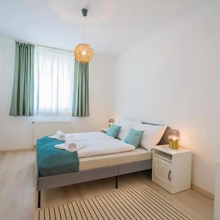 Myflat Golden Coast Panorama 아파트 시오포크